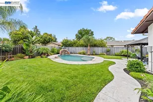 919 Oak St, Brentwood, CA 94513 - Photo 33