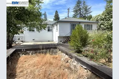 1616 Poplar Dr, Walnut Creek, CA 94595 - Photo 9