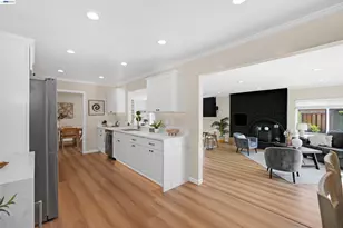 9519 Broadmoor Dr, San Ramon, CA 94583 - Photo 11