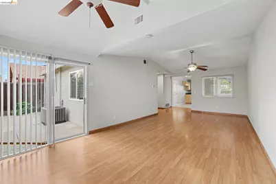 2416 Redwood Dr, Antioch, CA 94509 - Photo 13