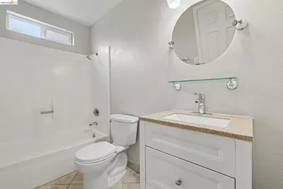 2416 Redwood Dr, Antioch, CA 94509 - Photo 17