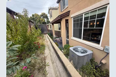 408 Colina Way, El Sobrante, CA 94803 - Photo 17