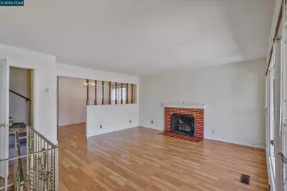 560 25th St, Richmond, CA 94804 - Photo 3