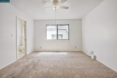 560 25th St, Richmond, CA 94804 - Photo 17