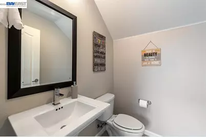 1663 Sylvia St, Hayward, CA 94545 - Photo 13