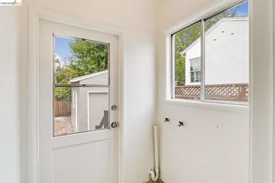 1431 Catherine Dr, Berkeley, CA 94702 - Photo 29
