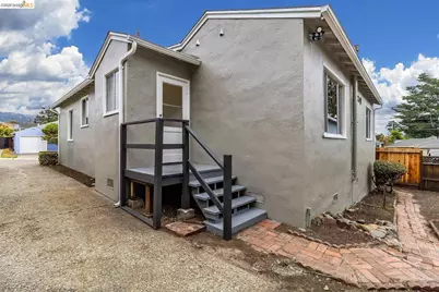 1431 Catherine Dr, Berkeley, CA 94702 - Photo 33