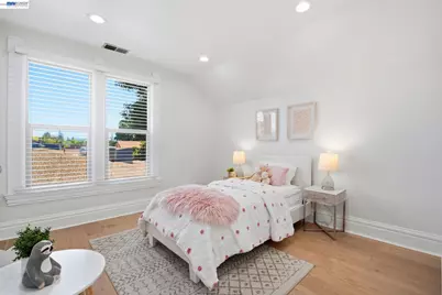 1325 B St, Hayward, CA 94541 - Photo 21