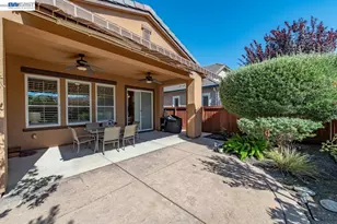 1033 Malbec Ln, Brentwood, CA 94513 - Photo 31