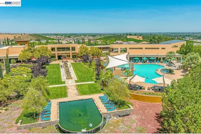 1033 Malbec Ln, Brentwood, CA 94513 - Photo 61