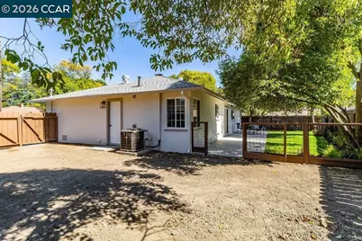 1648 Shirley Dr, Pleasant Hill, CA 94523 - Photo 35