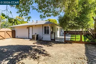 1648 Shirley Dr, Pleasant Hill, CA 94523 - Photo 35