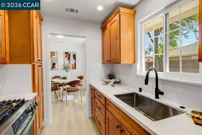 1648 Shirley Dr, Pleasant Hill, CA 94523 - Photo 17