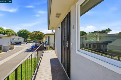 34732 Skylark Dr #4, Union City, CA 94587 - Photo 25