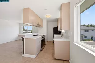 34732 Skylark Dr, Union City, CA 94587 - Photo 9