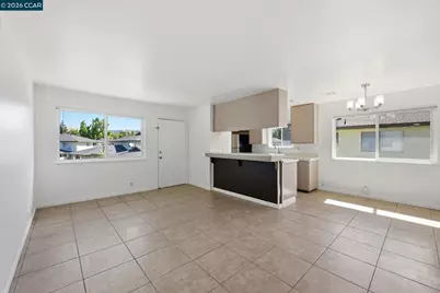 34732 Skylark Dr #4, Union City, CA 94587 - Photo 7