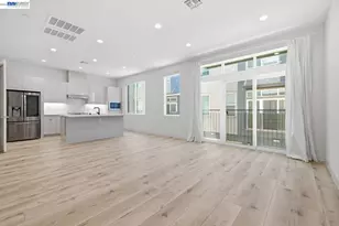 262 Element Rd, San Jose, CA 95110 - Photo 15
