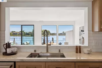 443 Cola Ballena, Alameda, CA 94501 - Photo 15