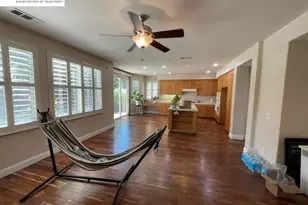 6056 Silver Oak Cir, Stockton, CA 95219 - Photo 9
