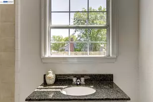 3534 20th Ave, Sacramento, CA 95820 - Photo 9