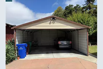 2615 Humboldt Ave, Oakland, CA 94602 - Photo 37