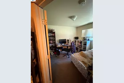 5917 Clover Manor Way, Sacramento, CA 95824 - Photo 5