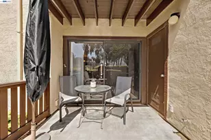 13725 Seagate Dr, San Leandro, CA 94577 - Photo 27