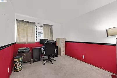 13725 Seagate Dr, San Leandro, CA 94577 - Photo 17