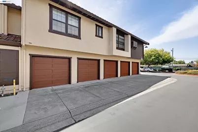 13725 Seagate Dr, San Leandro, CA 94577 - Photo 5