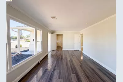 1854 Utah St, Fairfield, CA 94533 - Photo 3