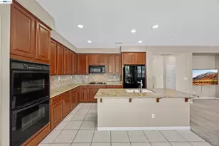 541 Coconut St, Brentwood, CA 94513 - Photo 27
