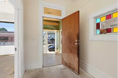 956 53rd St, Oakland, CA 94608 - Photo 9