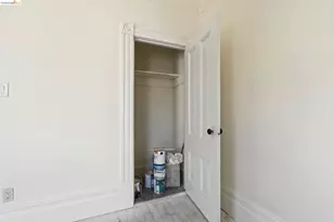 956 53rd St, Oakland, CA 94608 - Photo 33