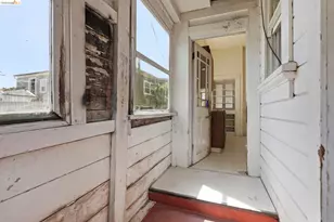 956 53rd St, Oakland, CA 94608 - Photo 29