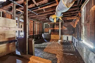 956 53rd St, Oakland, CA 94608 - Photo 37