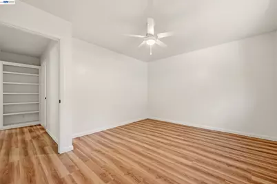 10160 Crow Canyon Rd, Castro Valley, CA 94552 - Photo 17