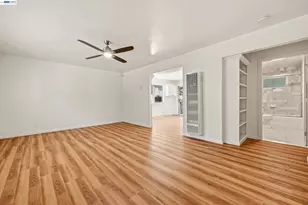 10160 Crow Canyon Rd, Castro Valley, CA 94552 - Photo 13