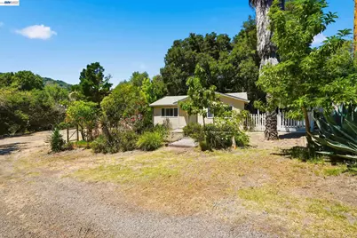10160 Crow Canyon Rd, Castro Valley, CA 94552 - Photo 1