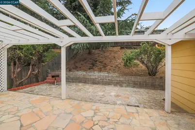 5218 Camino Alta Mira, Castro Valley, CA 94546 - Photo 31