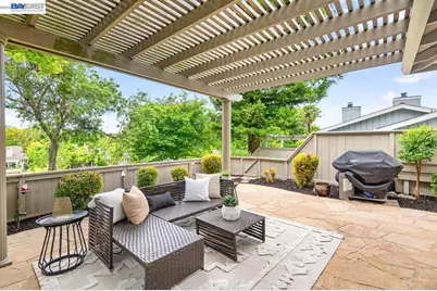 551 Rolling Hills Ln, Danville, CA 94526 - Photo 33