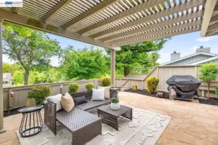 551 Rolling Hills Ln, Danville, CA 94526 - Photo 33