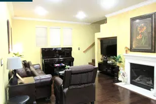 2072 Drake Ln, Hercules, CA 94547 - Photo 13