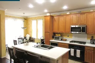 2072 Drake Ln, Hercules, CA 94547 - Photo 7