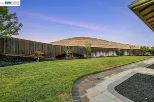 5538 Pinnacle View Ct, Antioch, CA 94531 - Photo 47