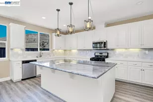 5538 Pinnacle View Ct, Antioch, CA 94531 - Photo 9