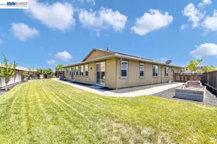 5538 Pinnacle View Ct, Antioch, CA 94531 - Photo 37