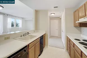 1860 Tice Creek Dr, Walnut Creek, CA 94595 - Photo 5