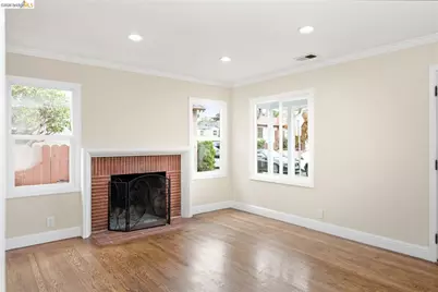 1427 Mariposa St, Richmond, CA 94804 - Photo 9