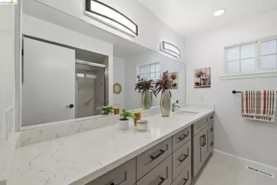2090 Hillside Dr, San Leandro, CA 94577 - Photo 19