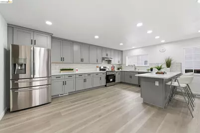 2090 Hillside Dr, San Leandro, CA 94577 - Photo 7